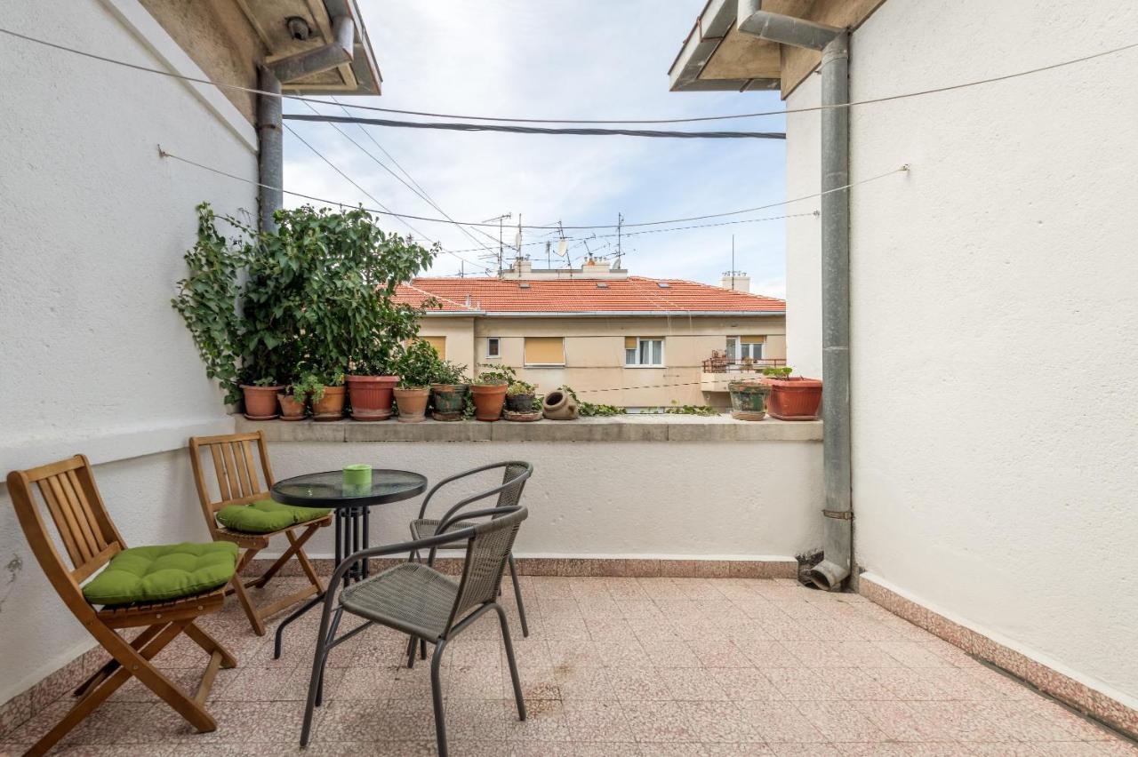 Apartment Dinka With Terrace Сплит Екстериор снимка